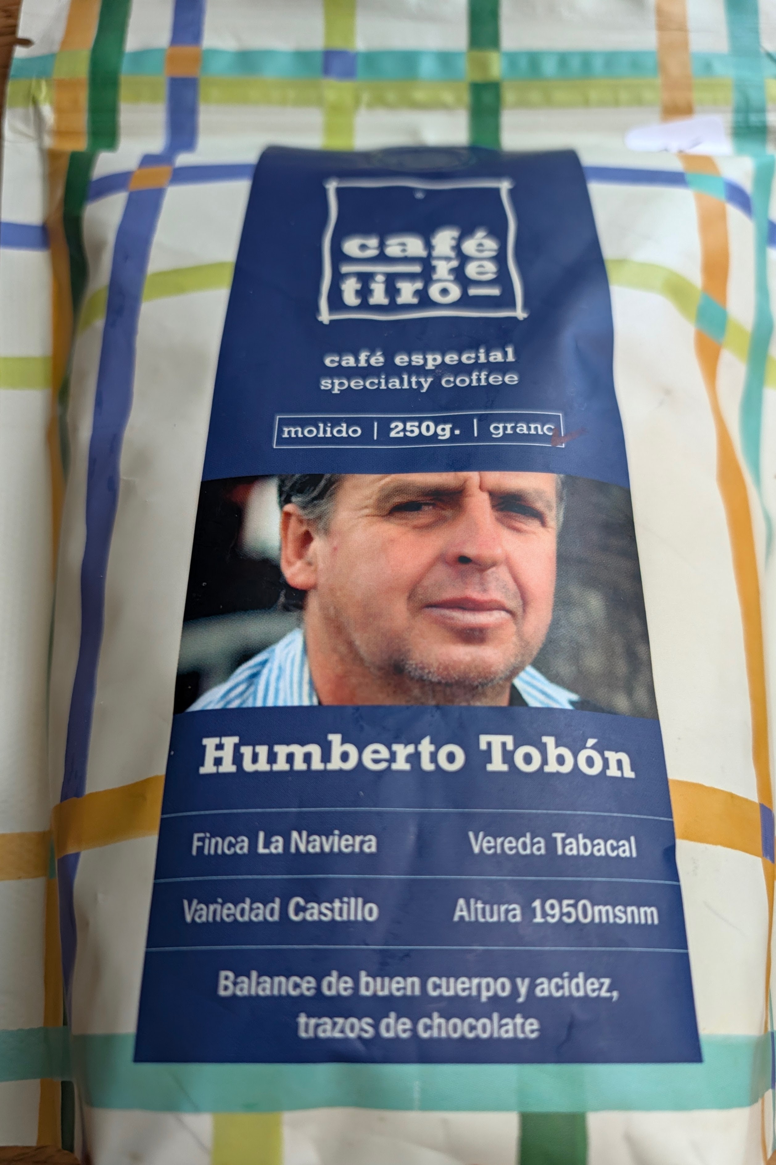 Café Retiro — Humberto Tobón — front